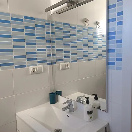 Apartamento En Malaga A 10 Minutos De La Playa Con Vistas Al Mar Rincón de la Victoria